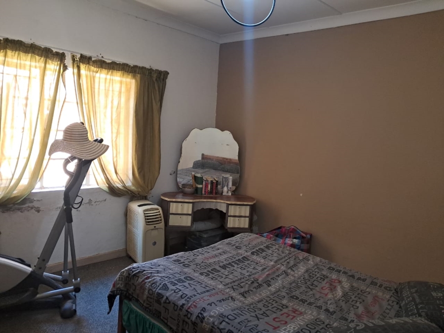 4 Bedroom Property for Sale in Odendaalsrus Free State